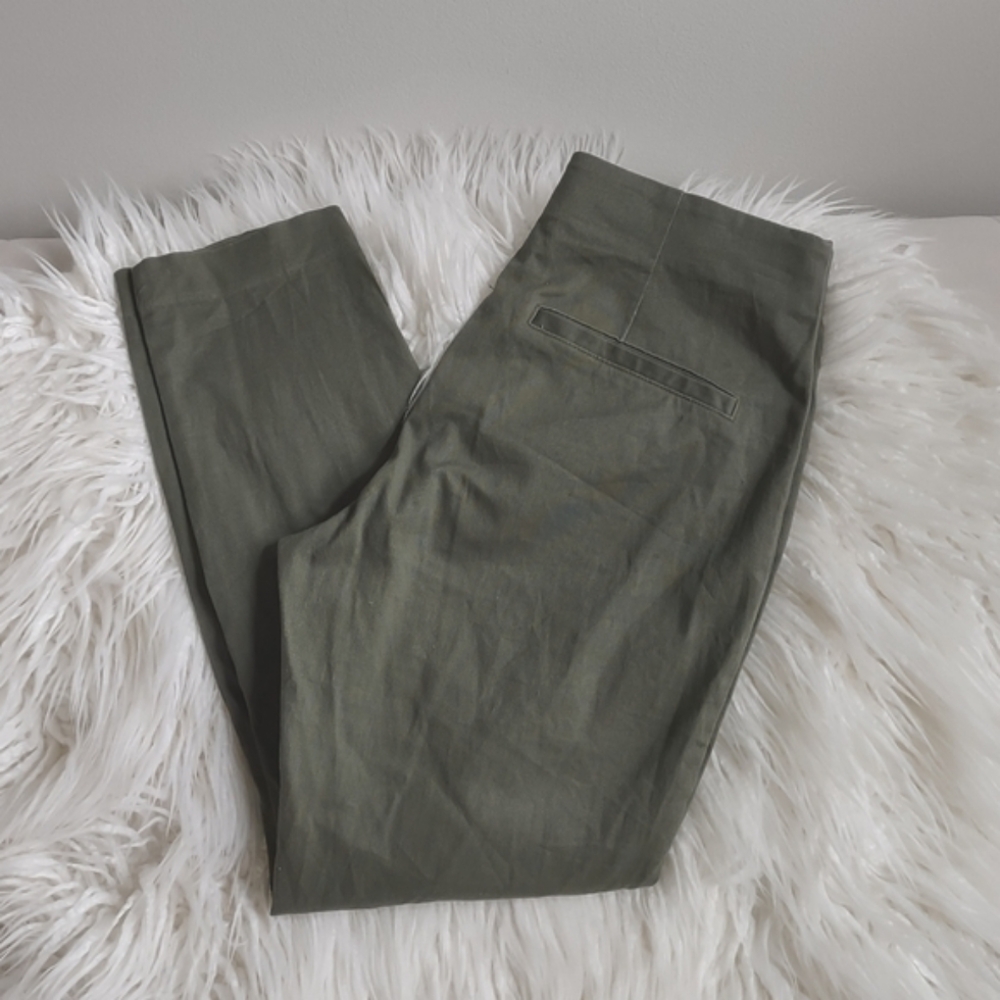 Old Navy pants 10 trousers Pixie WOW